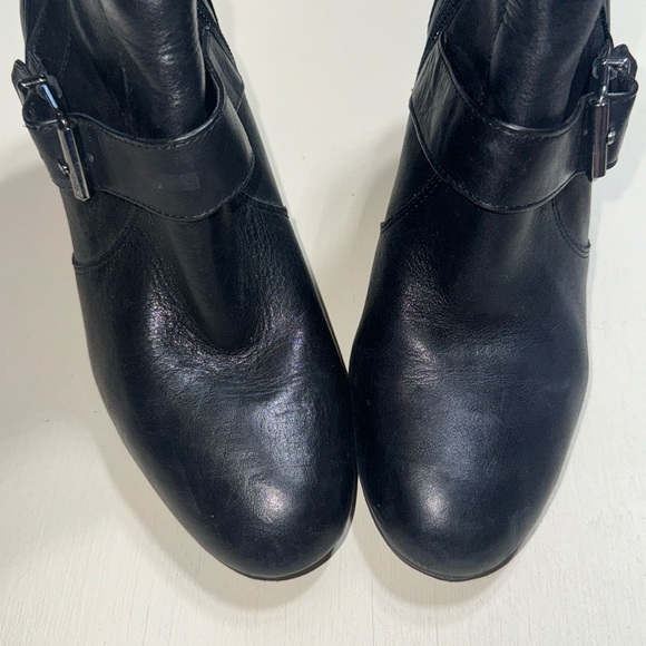 Vince Camuto Heel Boots - Picture 3 of 7